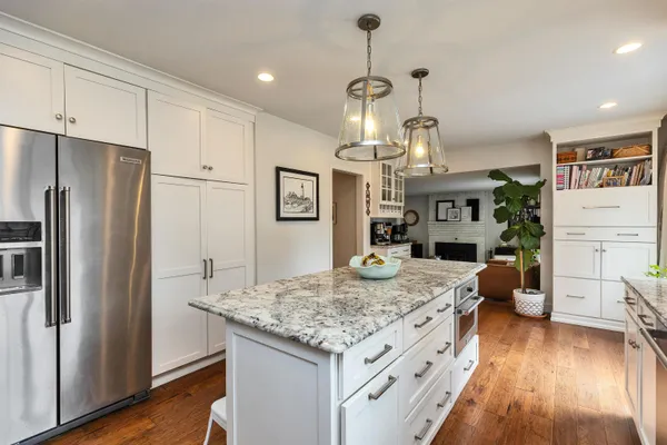 $899,900 | 7 Kent Street, Windham, NH 03087