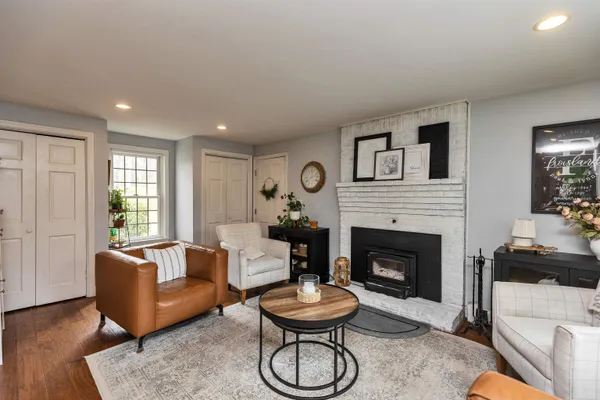 $899,900 | 7 Kent Street, Windham, NH 03087