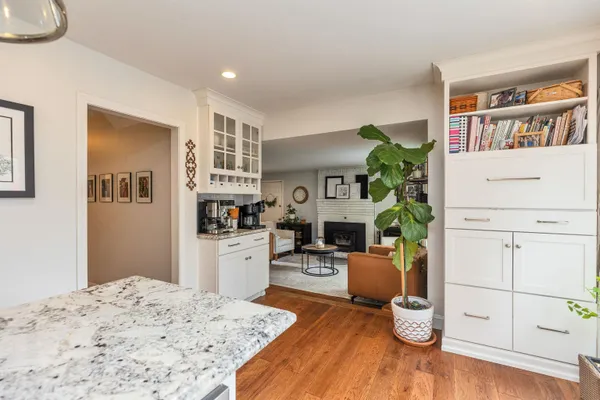 $899,900 | 7 Kent Street, Windham, NH 03087