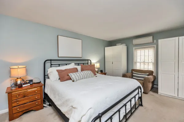 $899,900 | 7 Kent Street, Windham, NH 03087