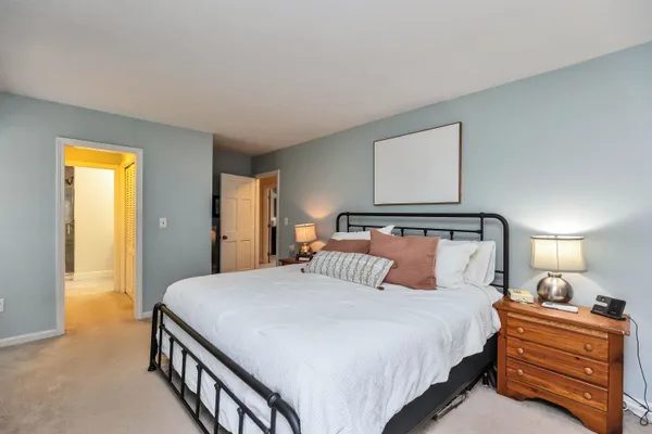 $899,900 | 7 Kent Street, Windham, NH 03087
