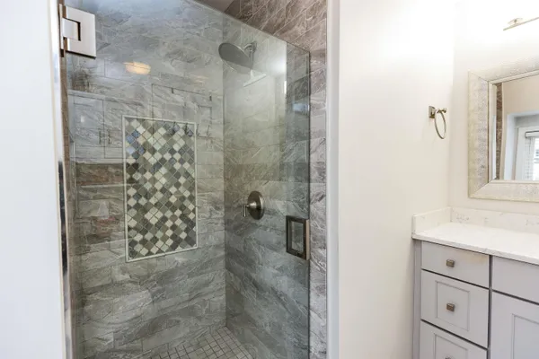 $899,900 | 7 Kent Street, Windham, NH 03087