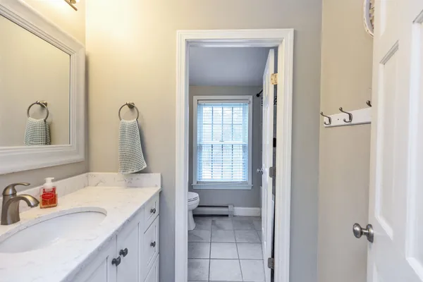 $899,900 | 7 Kent Street, Windham, NH 03087