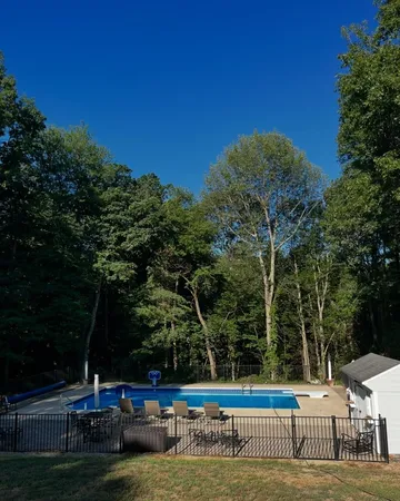 $899,900 | 7 Kent Street, Windham, NH 03087