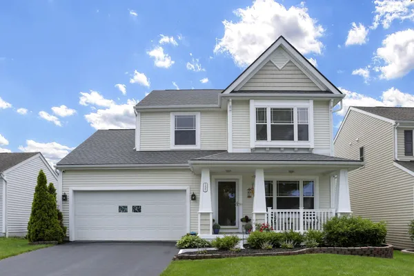 $405,000 | 737 Cedar Run Drive, Blacklick, OH 43004