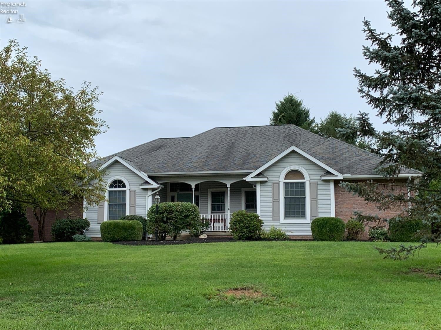 93 Ridgeview Circle Milan, OH 44846 - Photo 1 of 25 Gallery Image 1