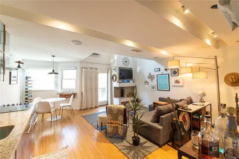 $180,000 | 3033 San Jacinto Street, Unit 322, Dallas, TX 75204