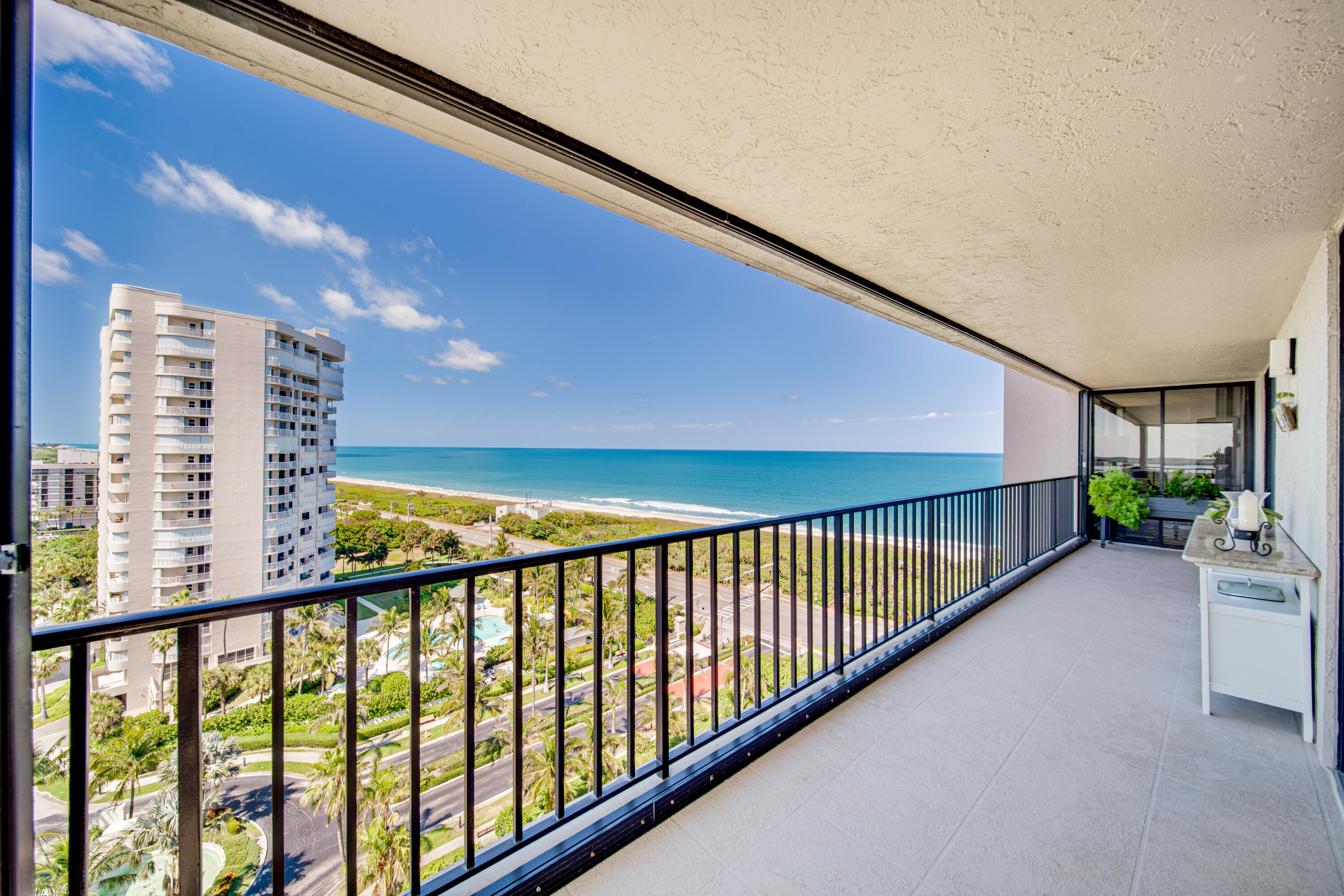 5047 North Hwy A1A Unit 1404  