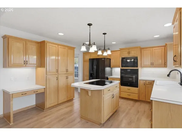 $559,900 | 738 Roosevelt Street Northwest, Salem, OR 97304