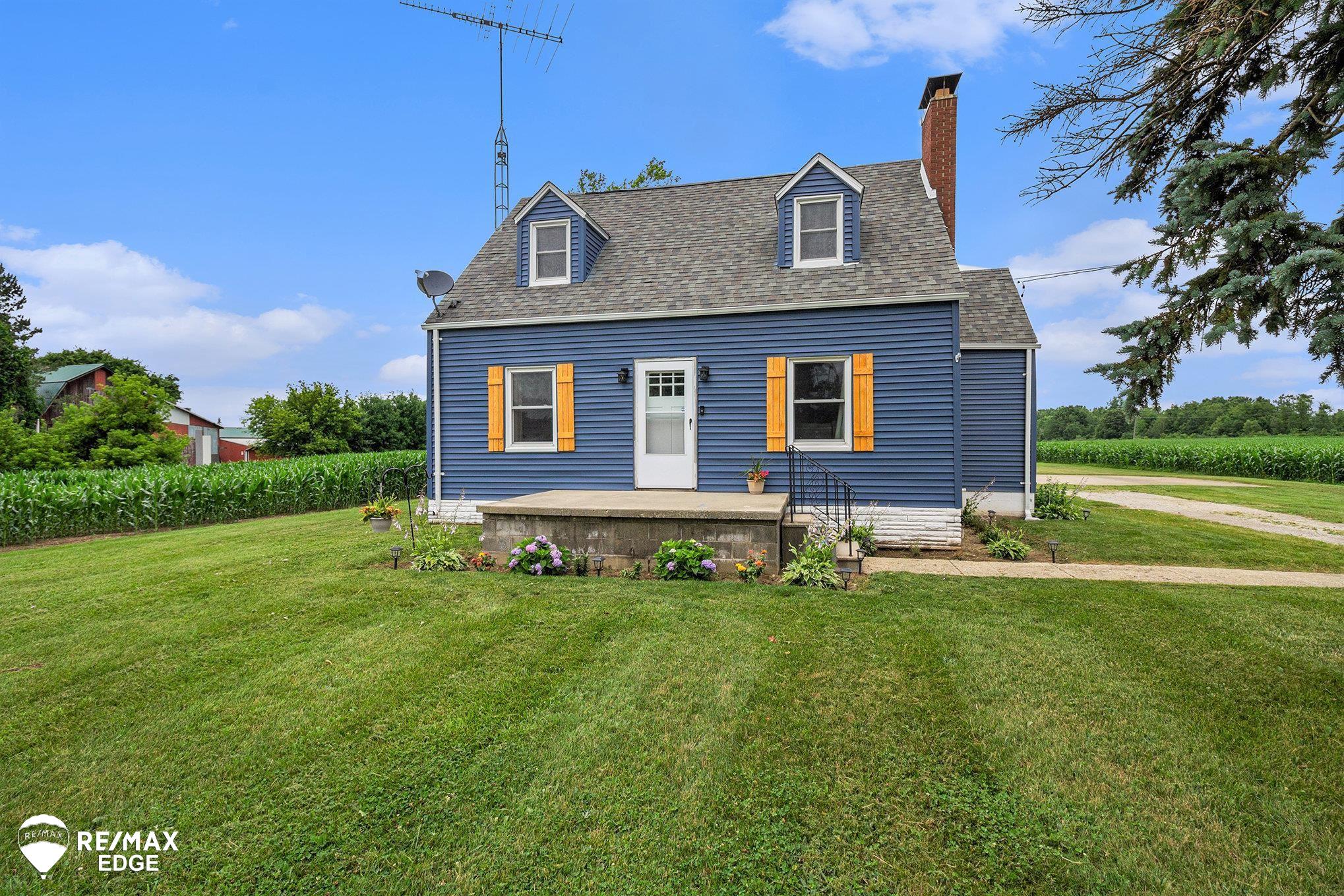 10234 Carpenter Road Flushing, MI 48433 - Photo 1 of 23 50182263-b61c626f-7159-4842-9016-25fa282eabc5.JPG