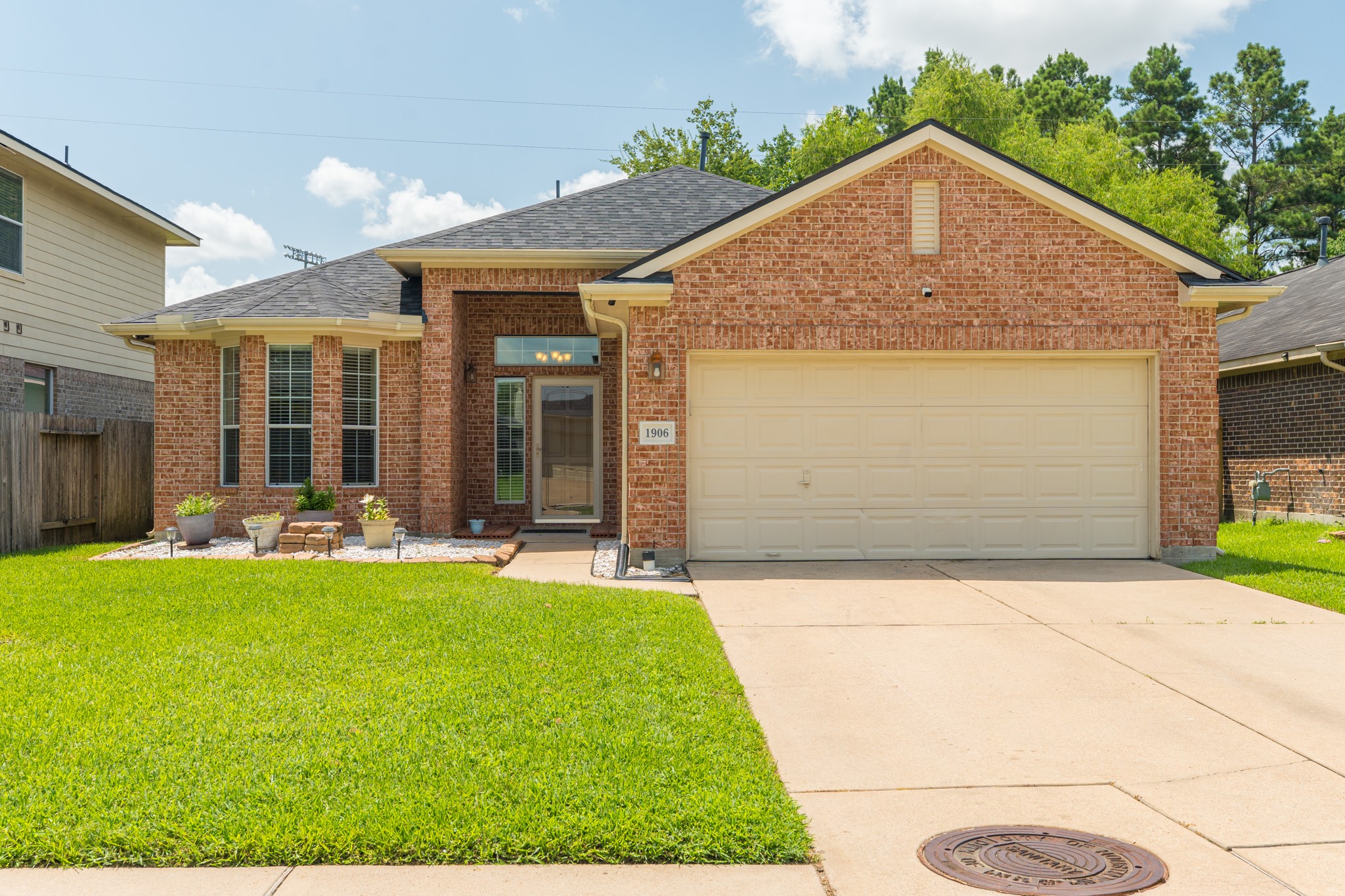 1906 Spring Cliff Court Spring, TX 77373 - Photo 2 of 29