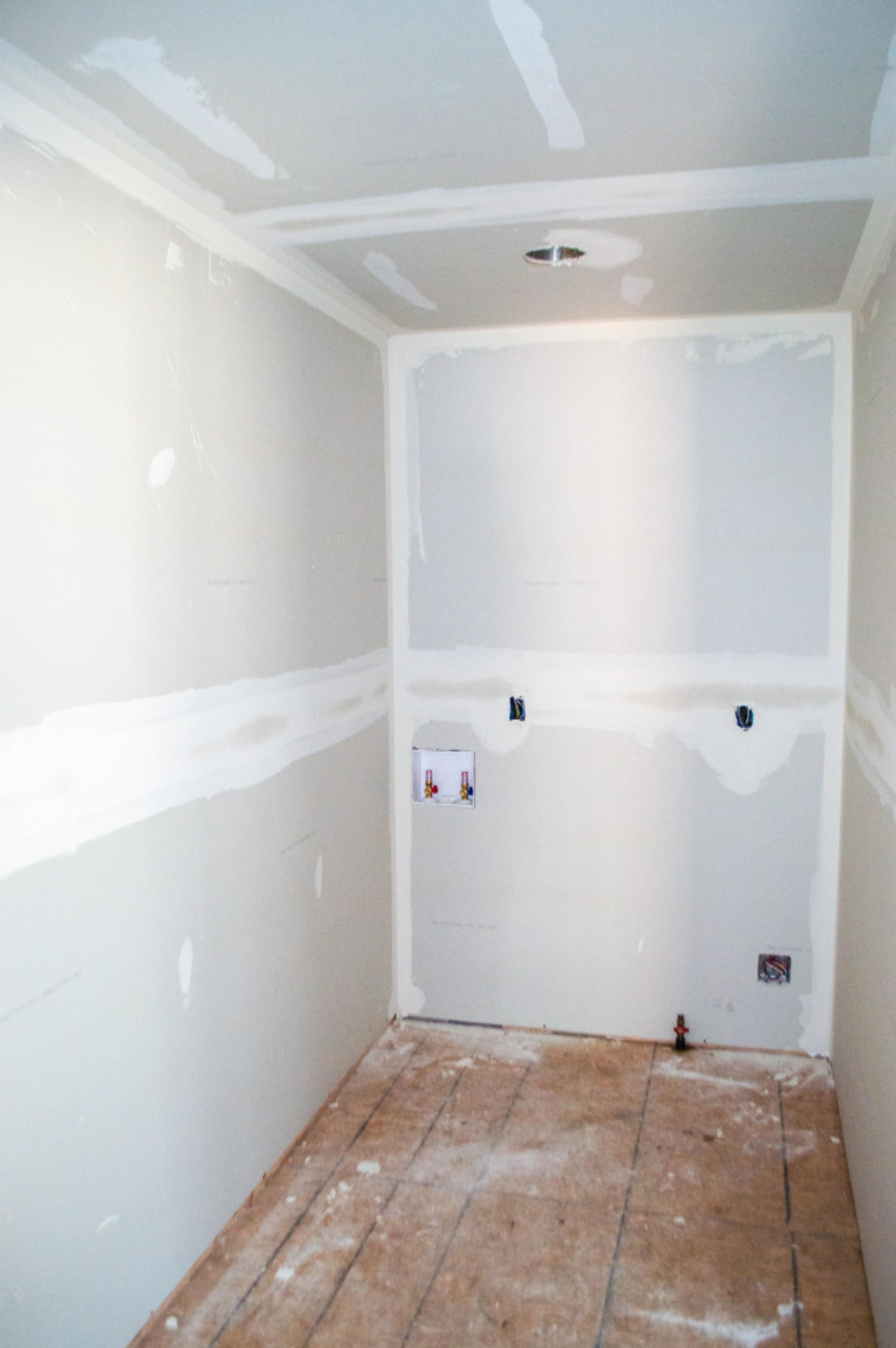 6211 Automobile Road Twin Lake, MI 49457 - Photo 8 of 12 Interior