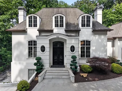 $2,200,000 | 1571 Dodson Drive Southwest, Atlanta, GA 30311