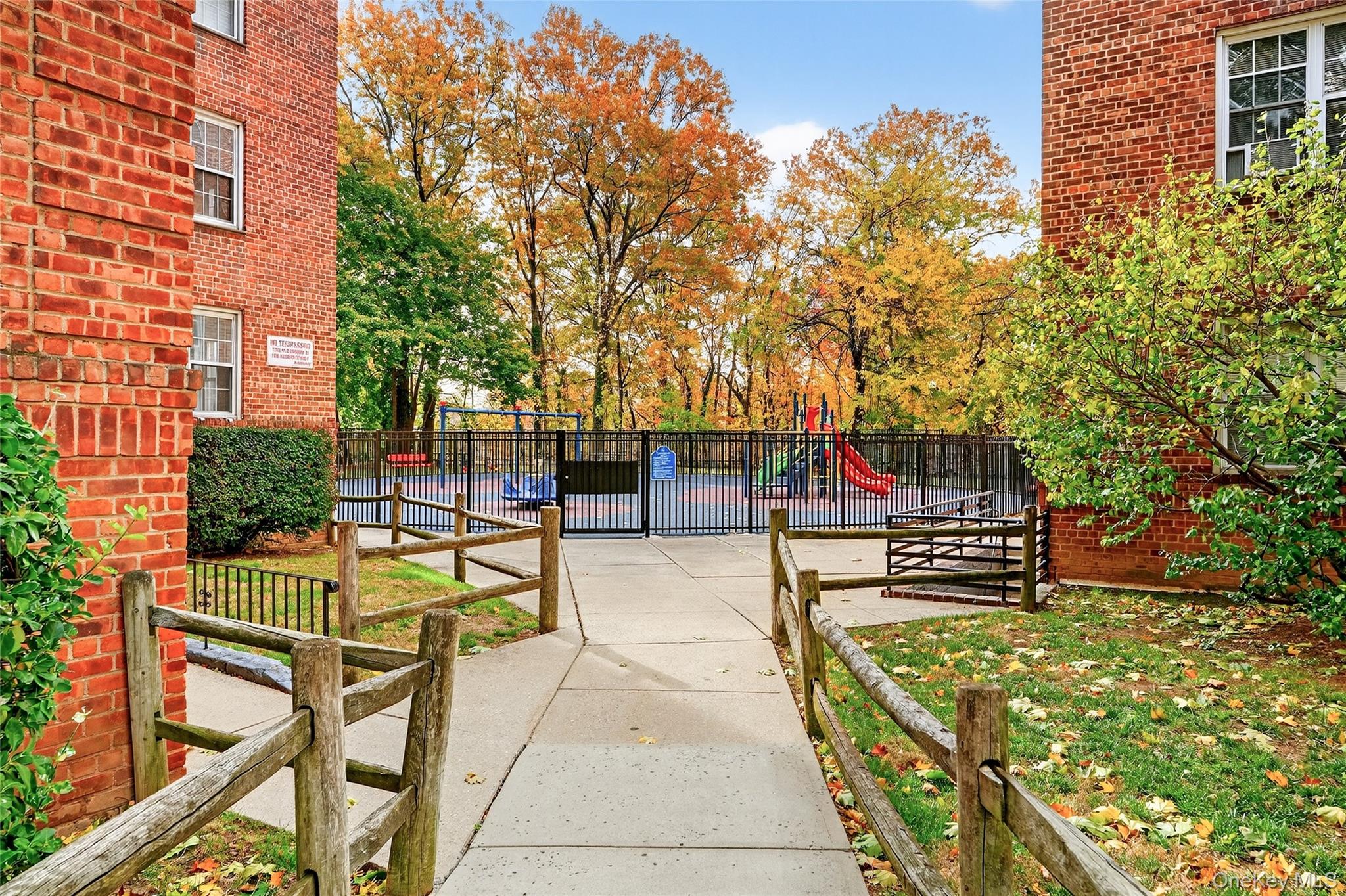 770 Bronx River Road, Unit A36 Bronxville, NY 10708 - Photo 17 of 22 a view of outdoor space with seating