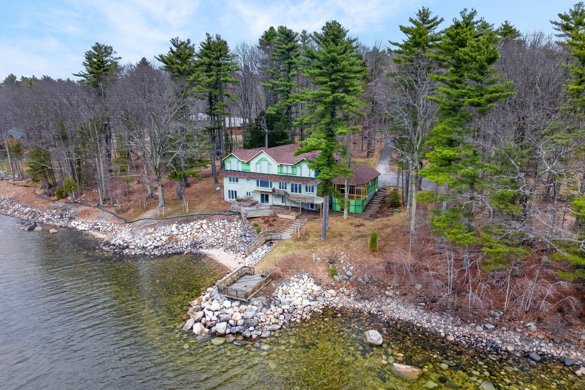 28 Whitetail Lane Raymond, ME 04071 - Photo 1 of 16 28 Whitetail Lane