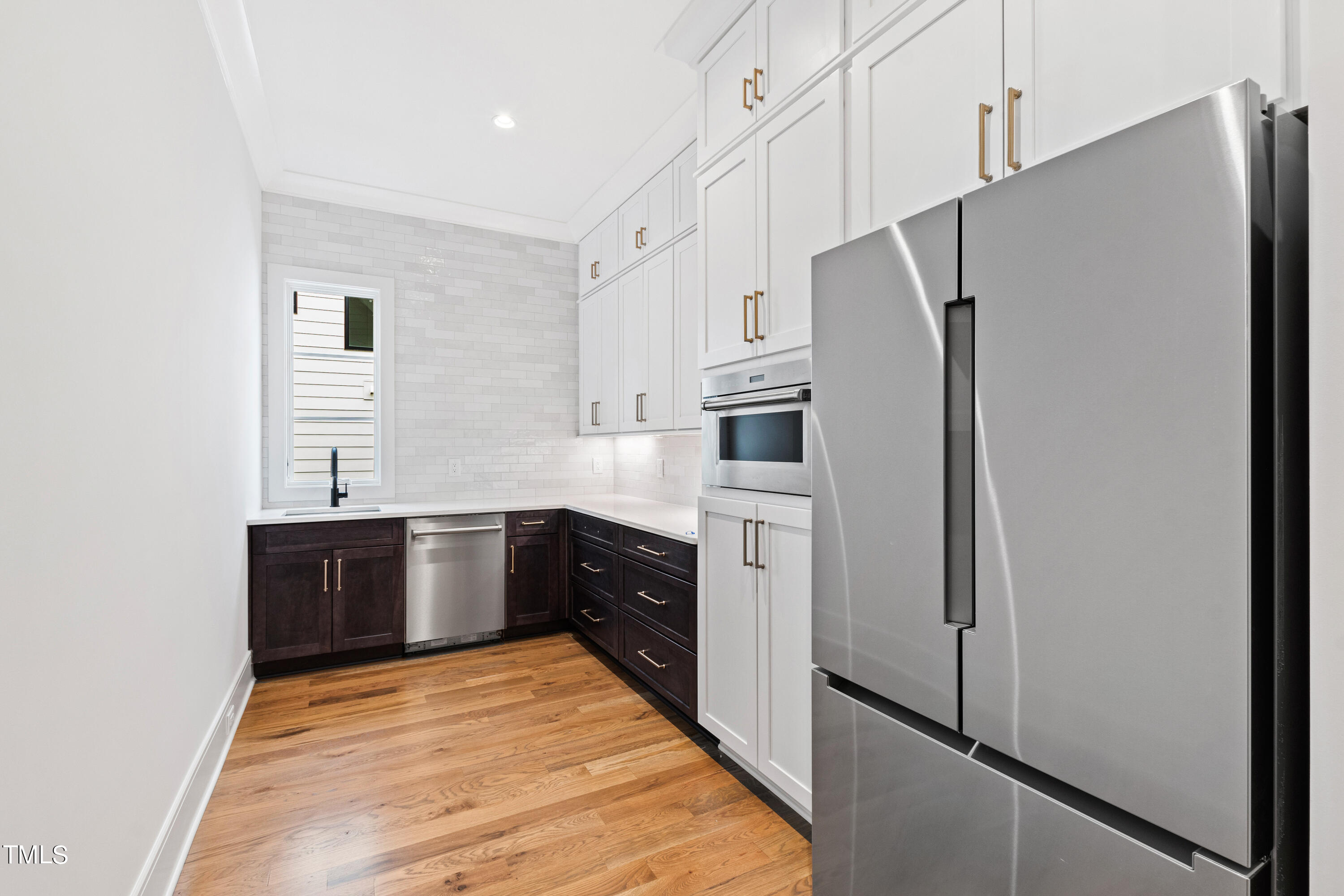 2604 Cromwell Road Raleigh, NC 27608 - Photo 17 of 74 Kitchen