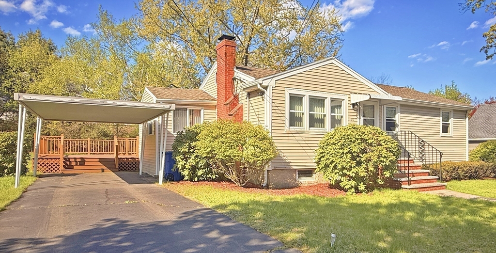 20 Andersen Road Braintree, MA 02184 - Photo 2 of 17