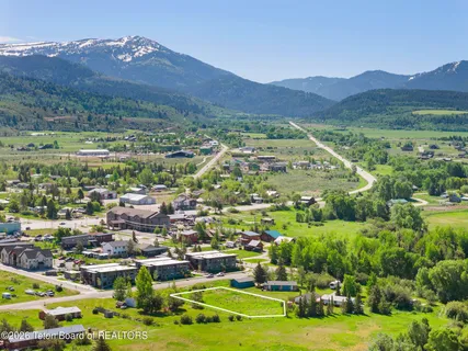 $579,669 | 61 South Beryl Avenue, Victor, ID 83455