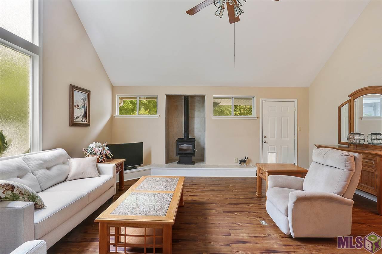 31428 Judith Drive Springfield, LA 70462 - Photo 7 of 16 Gallery Image 7