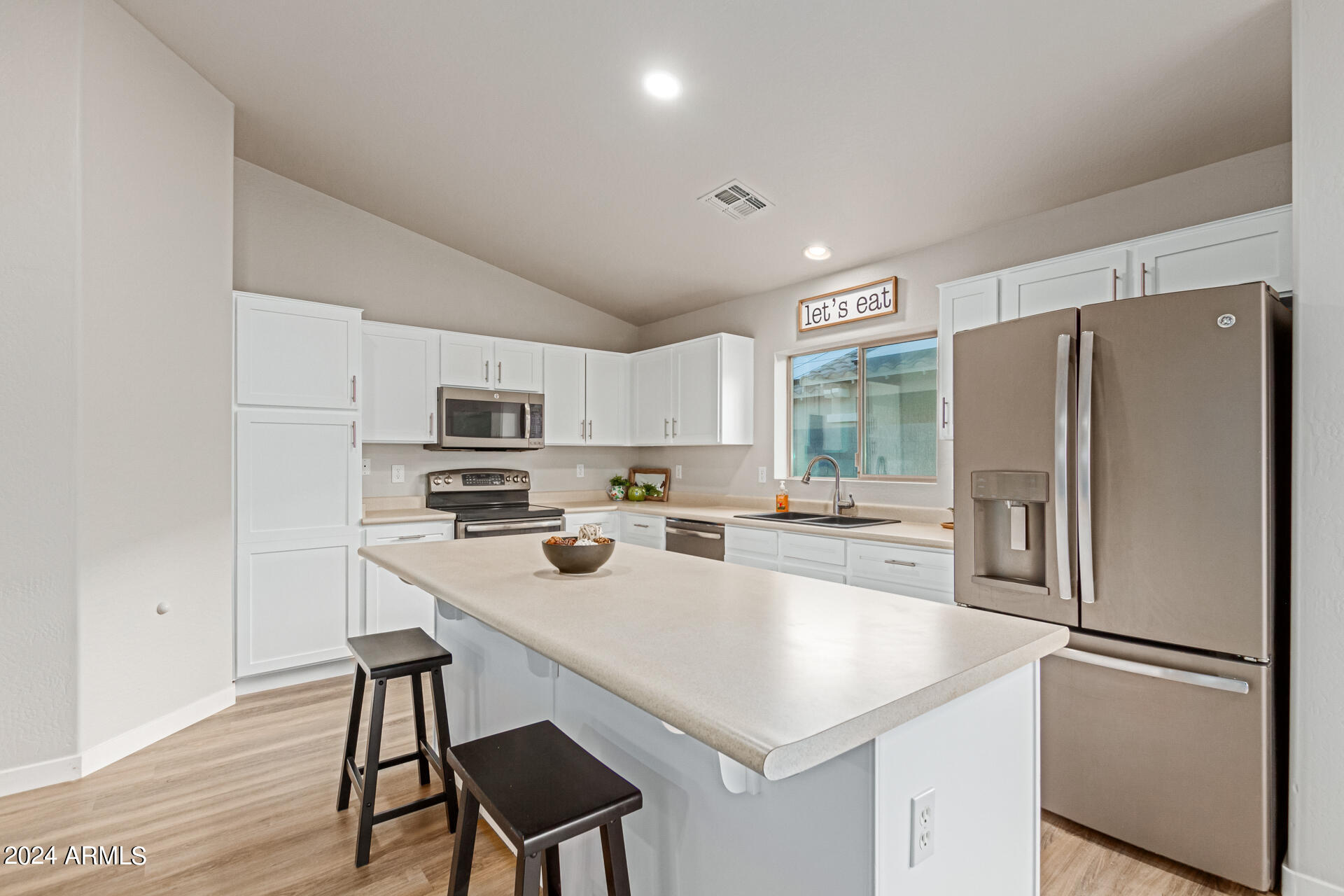 17726 West Calavar Road Surprise, AZ 85388 - Photo 9 of 21 14 - Calavar