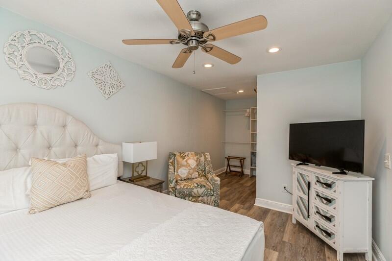 22 Moreno Point Road, Unit 9 Destin, FL 32541 - Photo 19 of 36 20_22MorenoPointRd_Unit9_2025_FlexMLS800