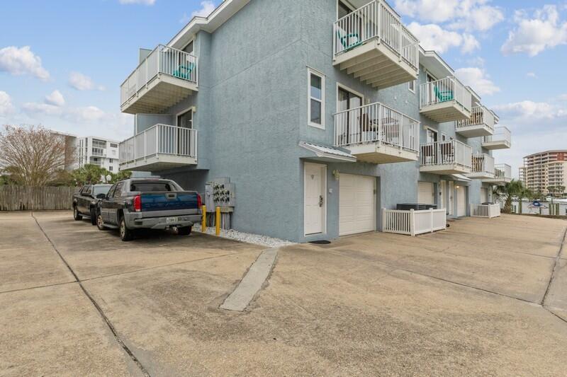 22 Moreno Point Road, Unit 9 Destin, FL 32541 - Photo 35 of 36 01_22MorenoPointRd_Unit9_2001_FlexMLS800
