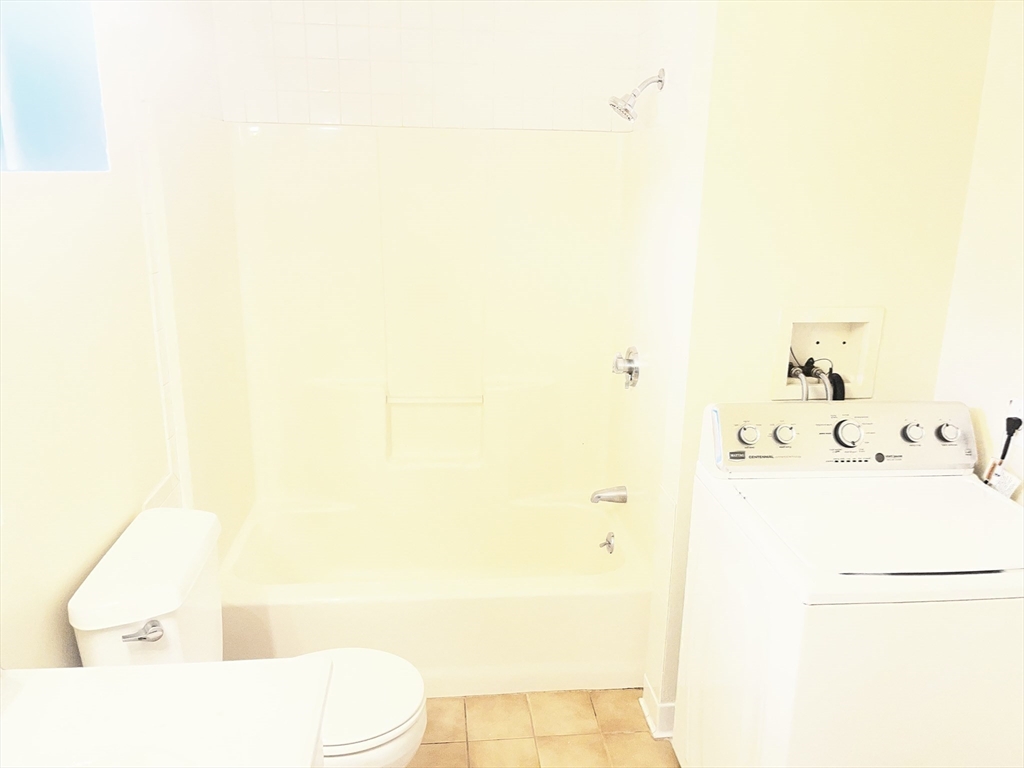 445 North Main Street, Unit 445R Mansfield, MA 02048 - Photo 17 of 22