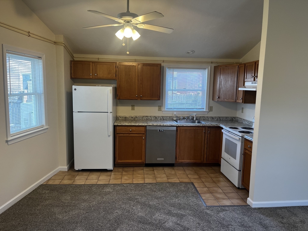 445 North Main Street, Unit 445R Mansfield, MA 02048 - Photo 19 of 22