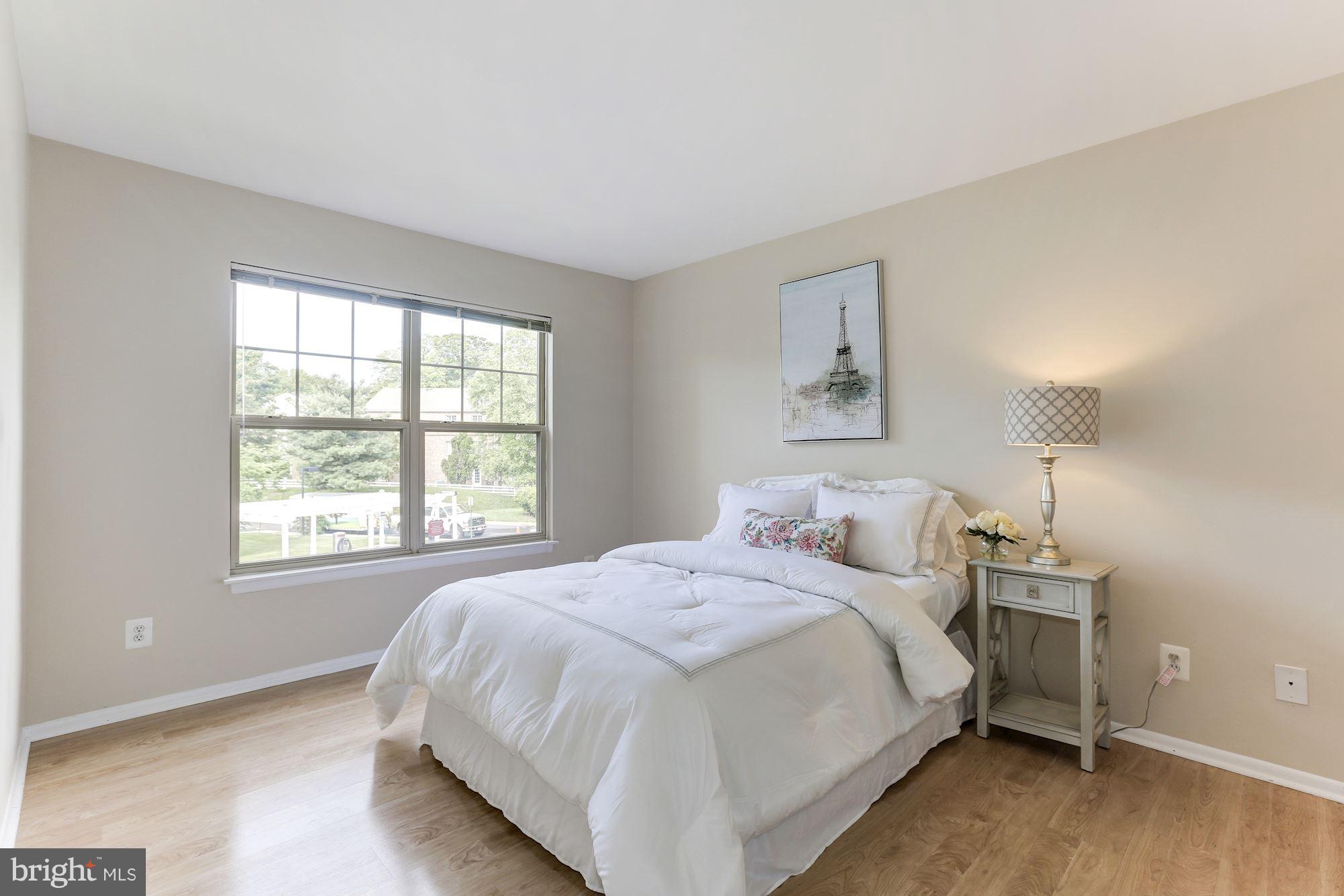 11653 Gas Light, Unit E Reston, VA 20190 - Photo 14 of 19 Bedroom