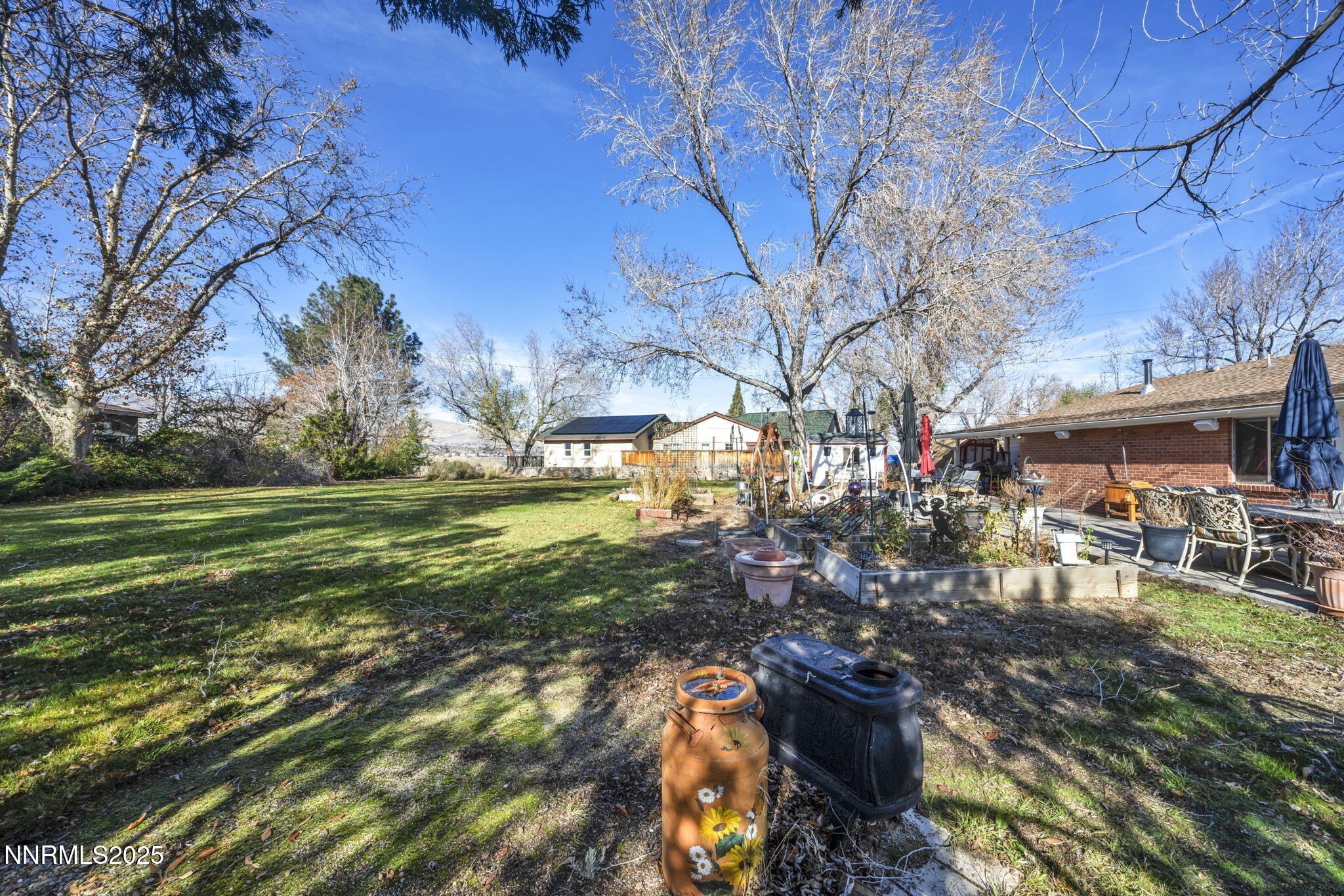 72 Suda Way Reno, NV 89509 - Photo 25 of 41 a view of yard with tree