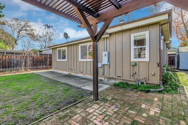 $7,000 | 123 Dunsmuir Way, Menlo Park, CA 94025