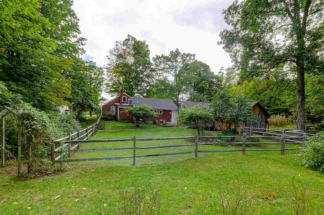 84 North Road Fremont, NH 03044 - Photo 2 of 40