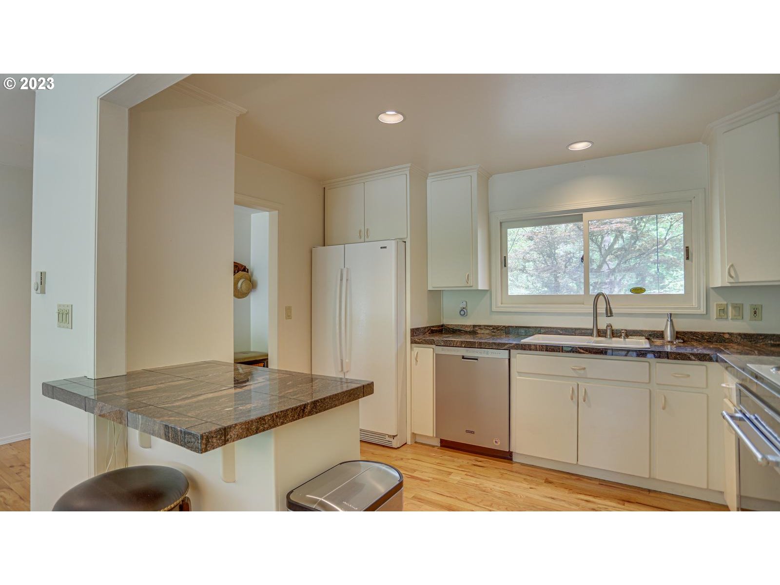 59890 East Marmot Road Sandy, OR 97055 - Photo 19 of 41 Gallery Image 19