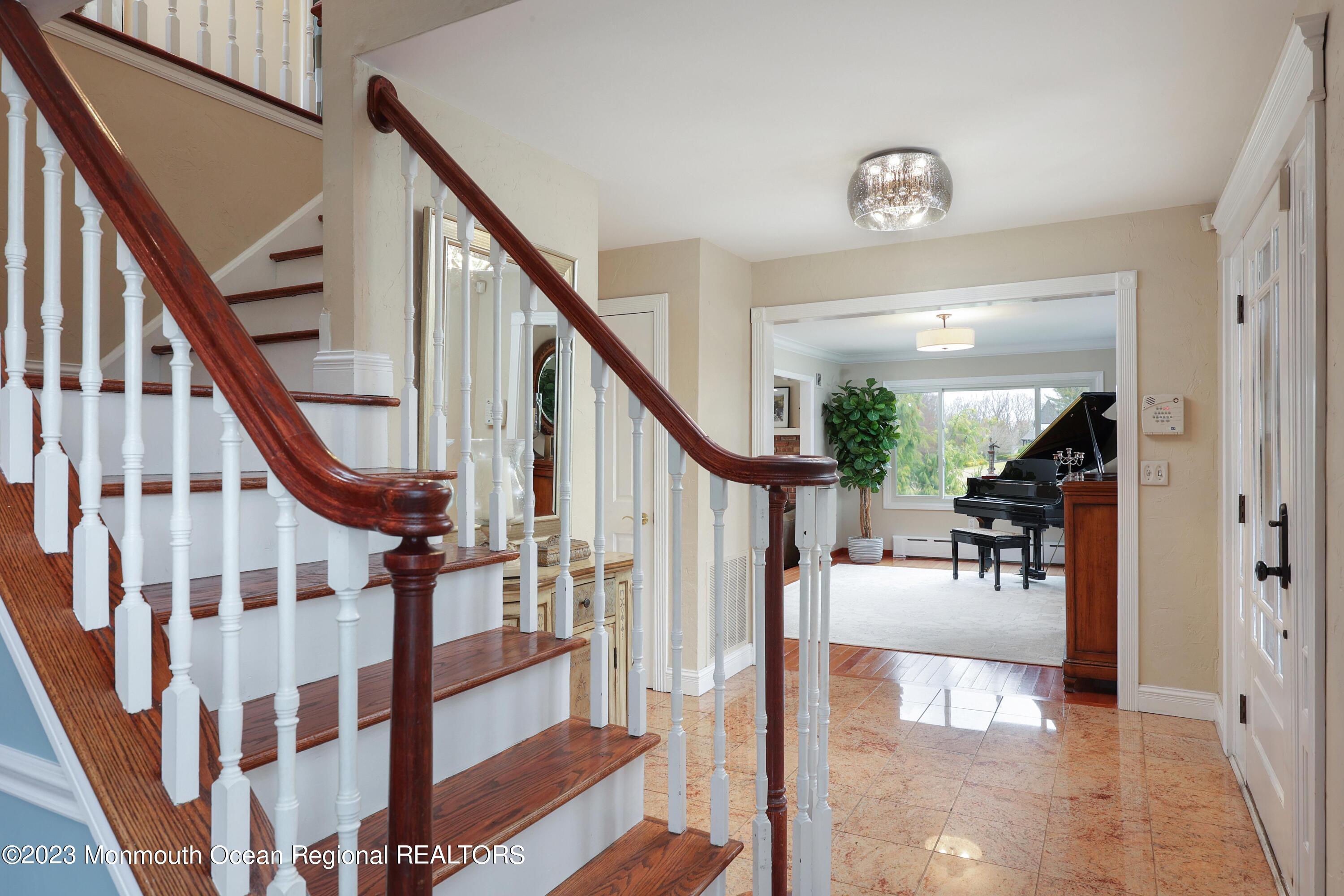 9 Eagle Nest Road Colts Neck, NJ 07722 - Photo 6 of 33 KBoNZhQk