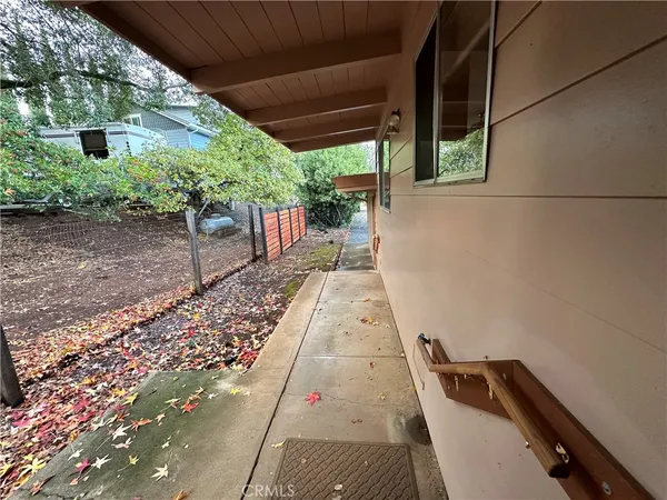 $2,250 | 8260 Orchard Drive, Kelseyville, CA 95451