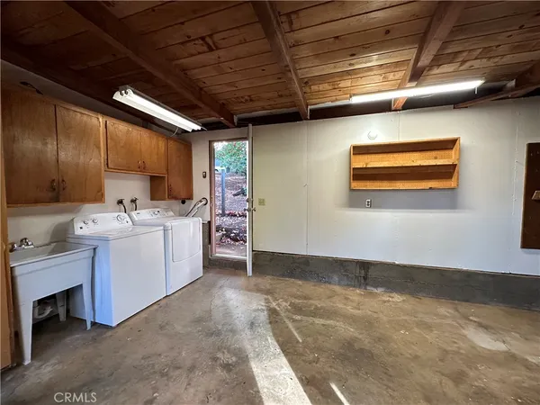 $2,250 | 8260 Orchard Drive, Kelseyville, CA 95451