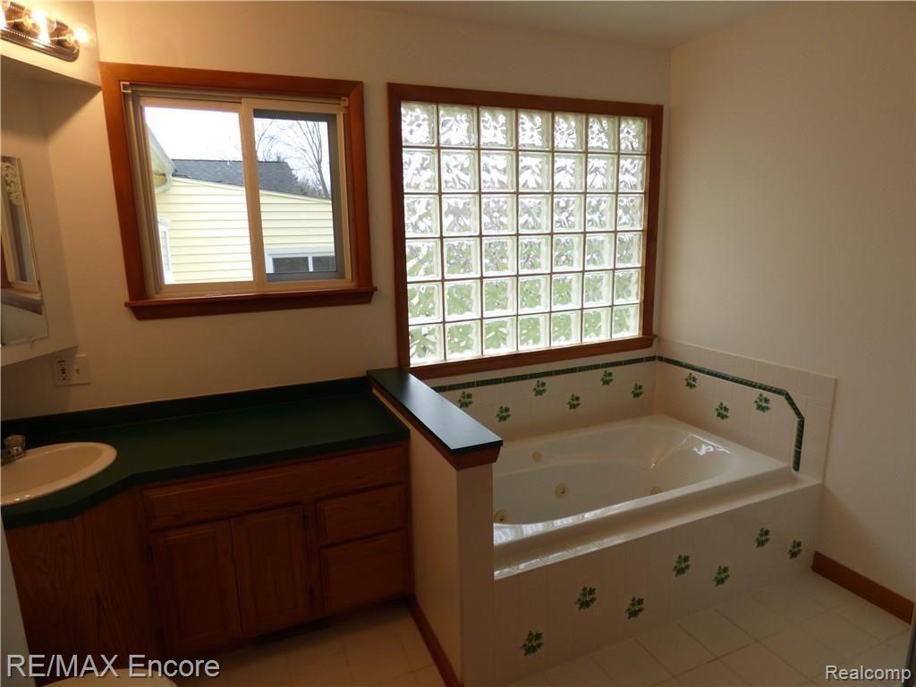 3140 Melvin Avenue Rochester Hills, MI 48307 - Photo 20 of 30