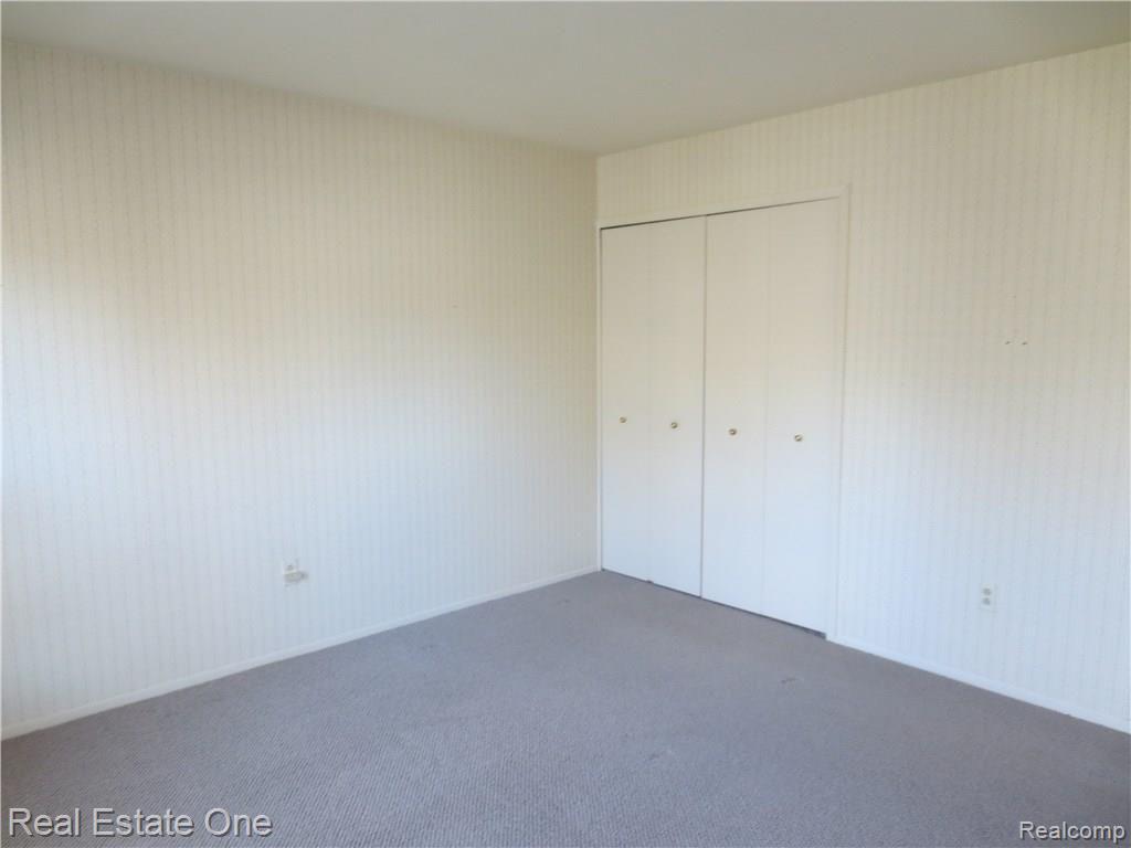 1235 Candlestick Lane, Unit 125 Rochester Hills, MI 48306 - Photo 25 of 31
