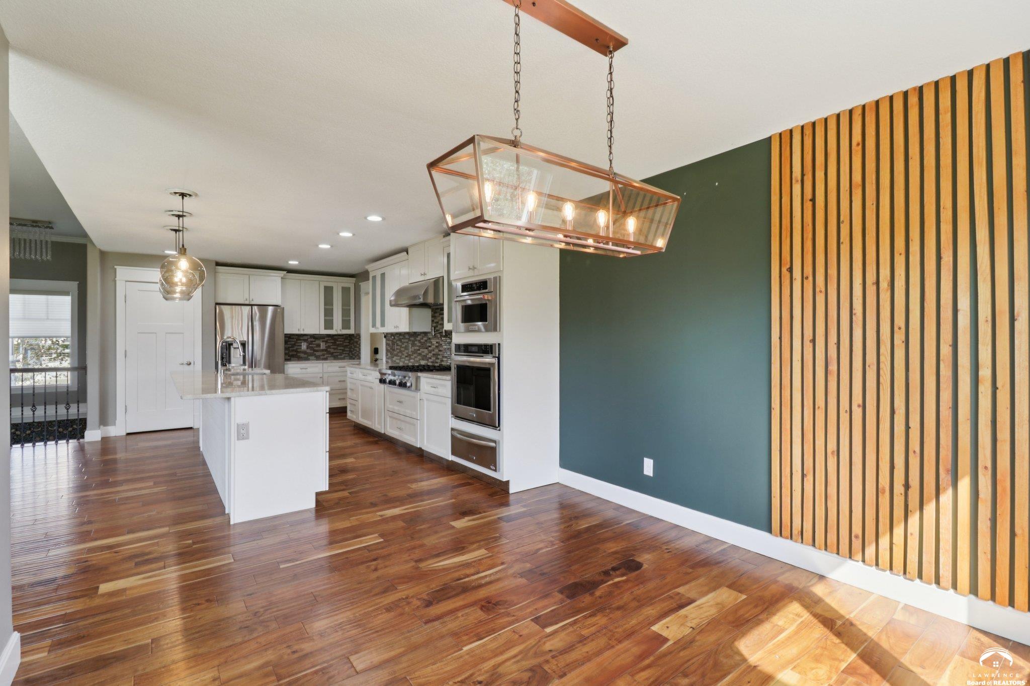 916 Silver Rain Road Lawrence, KS 66049 - Photo 14 of 60