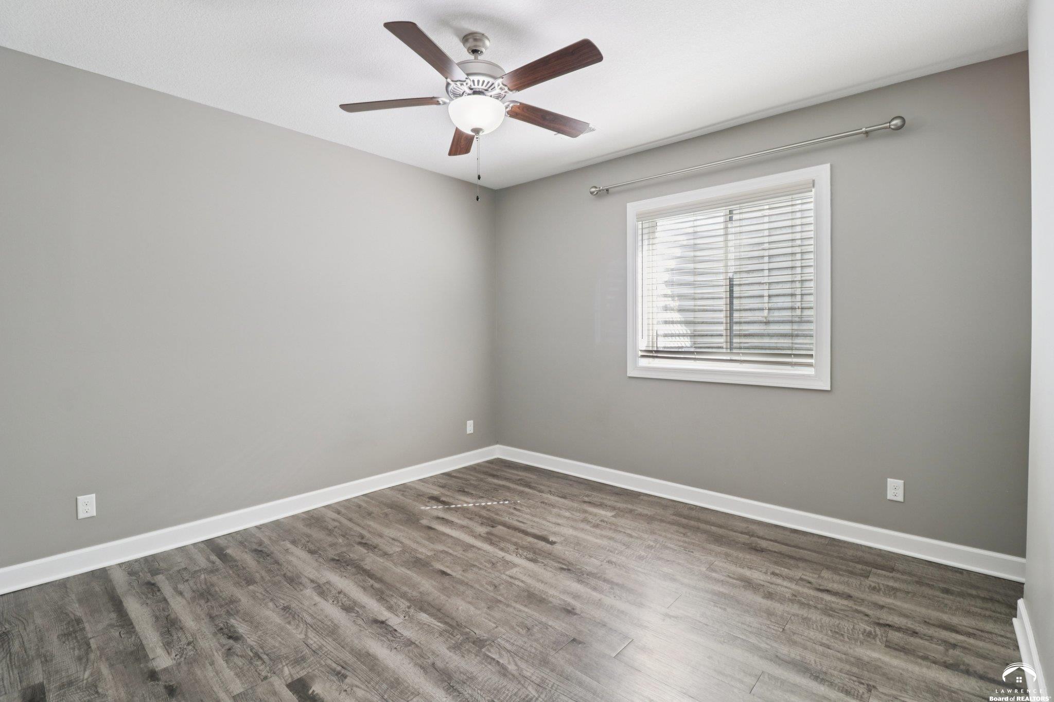 916 Silver Rain Road Lawrence, KS 66049 - Photo 33 of 60