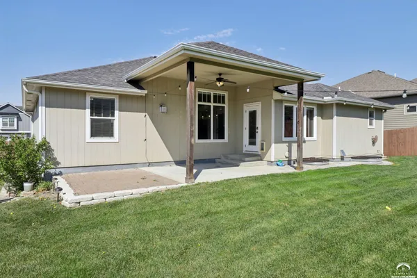 $625,000 | 916 Silver Rain Road, Lawrence, KS 66049