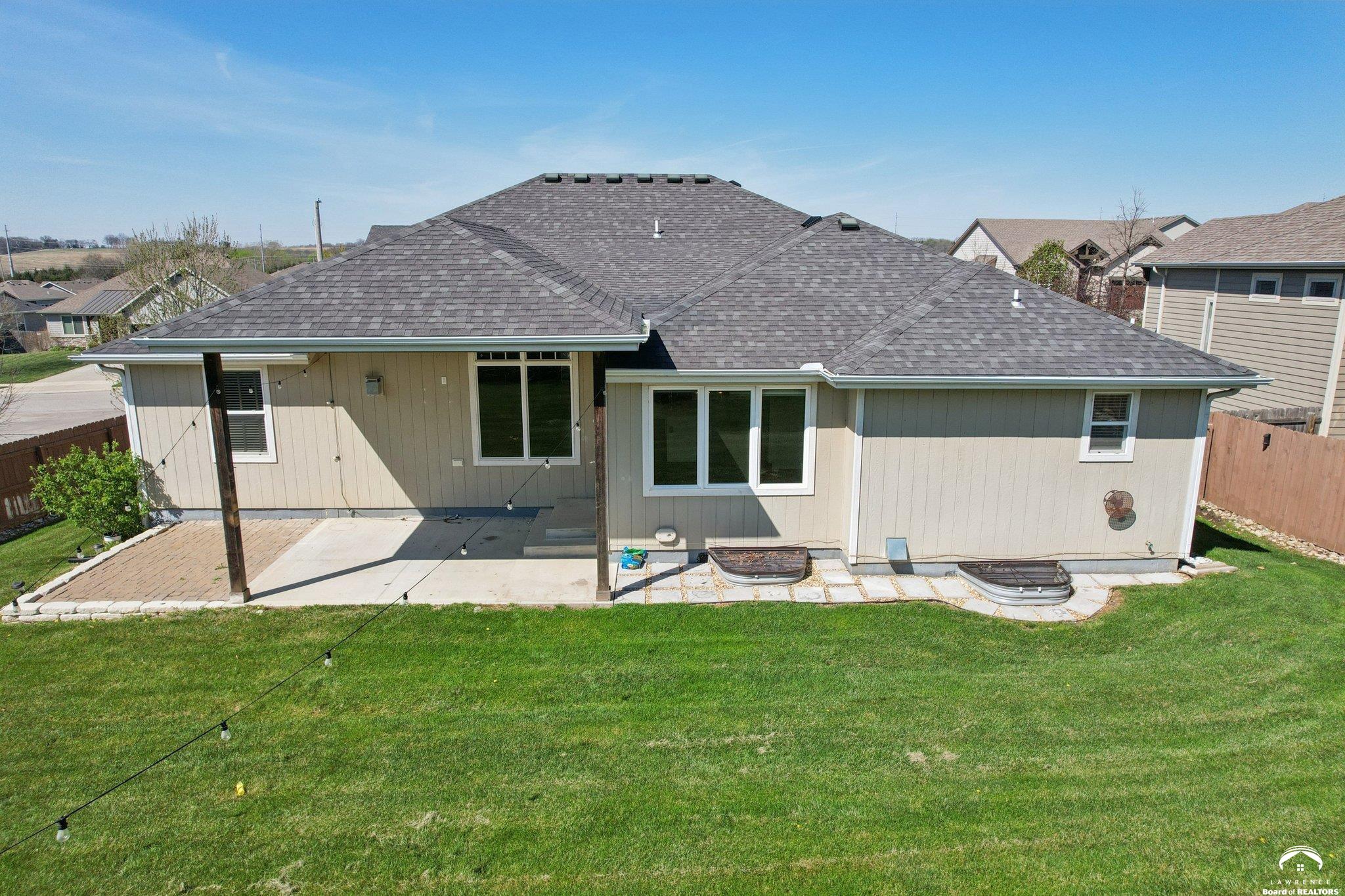 916 Silver Rain Road Lawrence, KS 66049 - Photo 37 of 60
