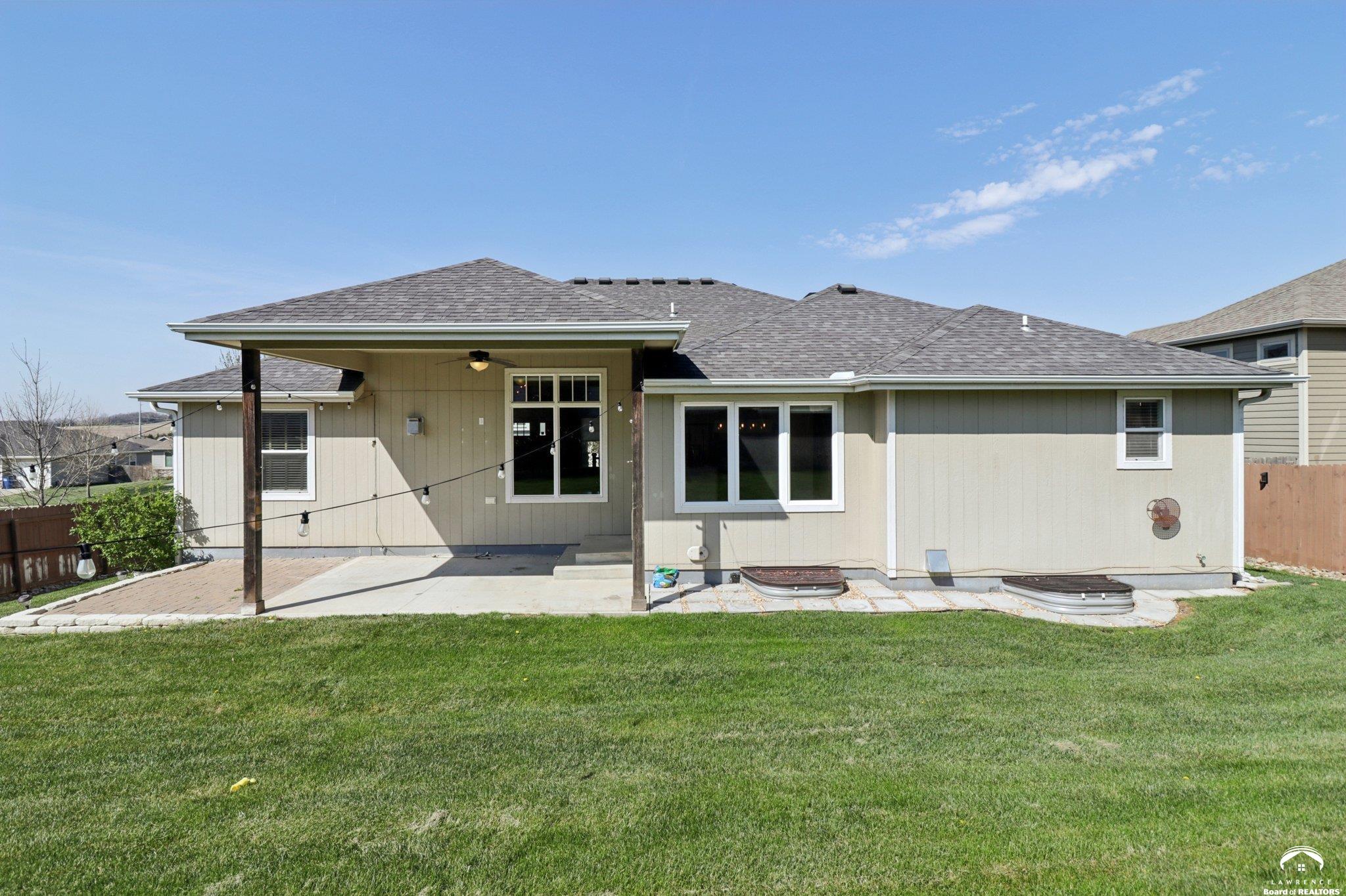 916 Silver Rain Road Lawrence, KS 66049 - Photo 38 of 60