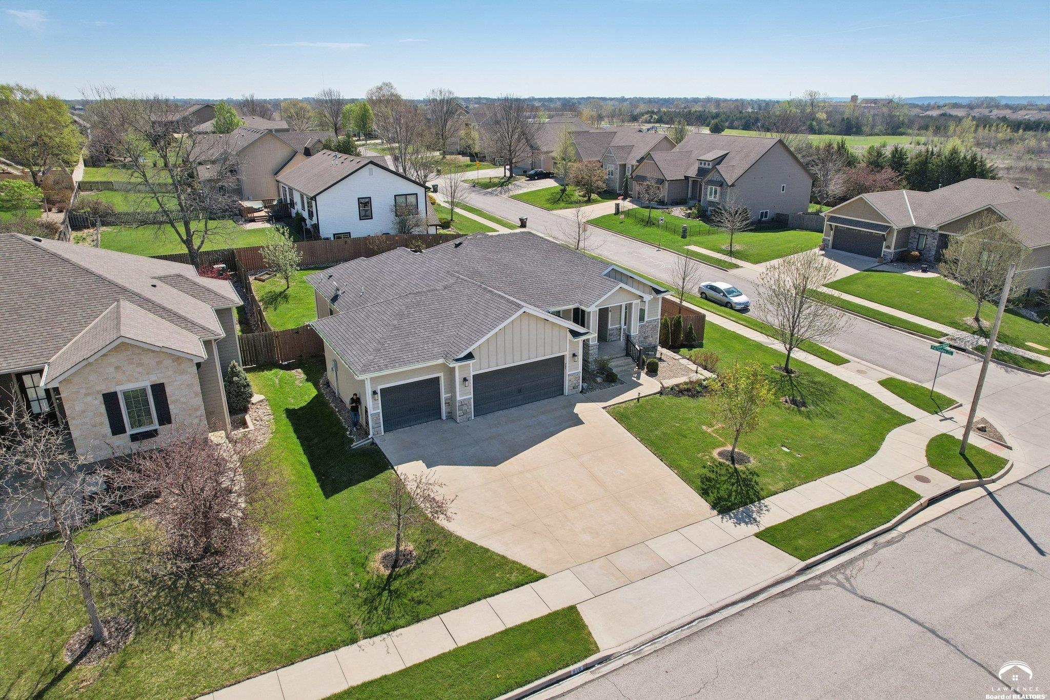916 Silver Rain Road Lawrence, KS 66049 - Photo 47 of 60