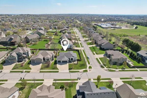 $625,000 | 916 Silver Rain Road, Lawrence, KS 66049