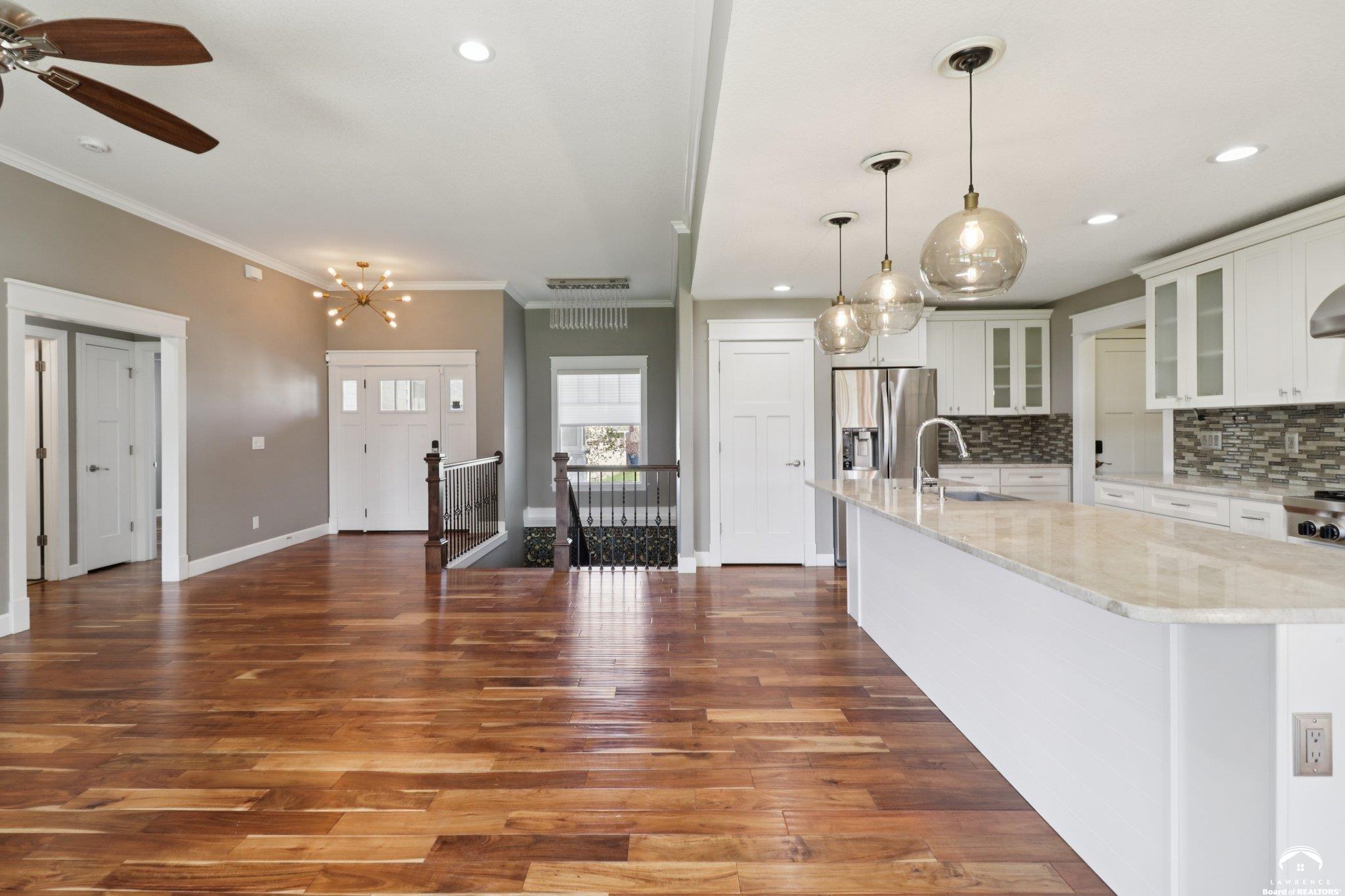 916 Silver Rain Road Lawrence, KS 66049 - Photo 9 of 60