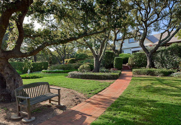 2115 Mt Calvary Road Santa Barbara, CA 93105 - Photo 3 of 13 Front Yard