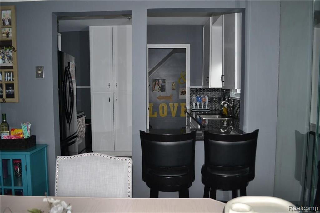 1186 Columbia Road Berkley, MI 48072 - Photo 13 of 38