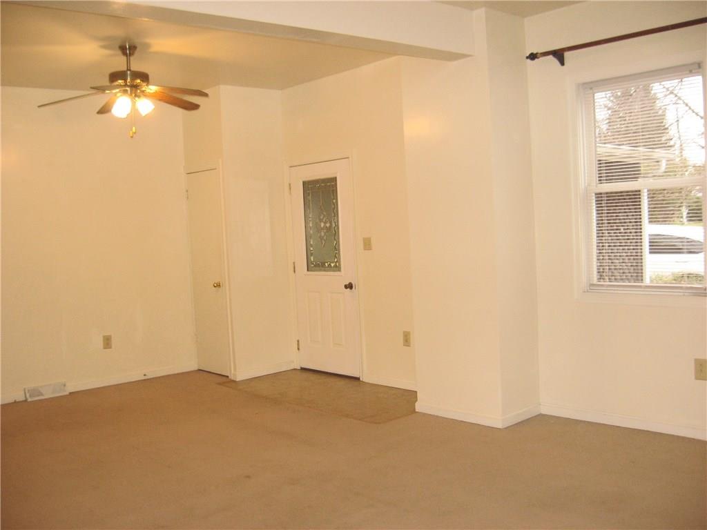 135 Freeport Road Butler, PA 16002 - Photo 14 of 18
