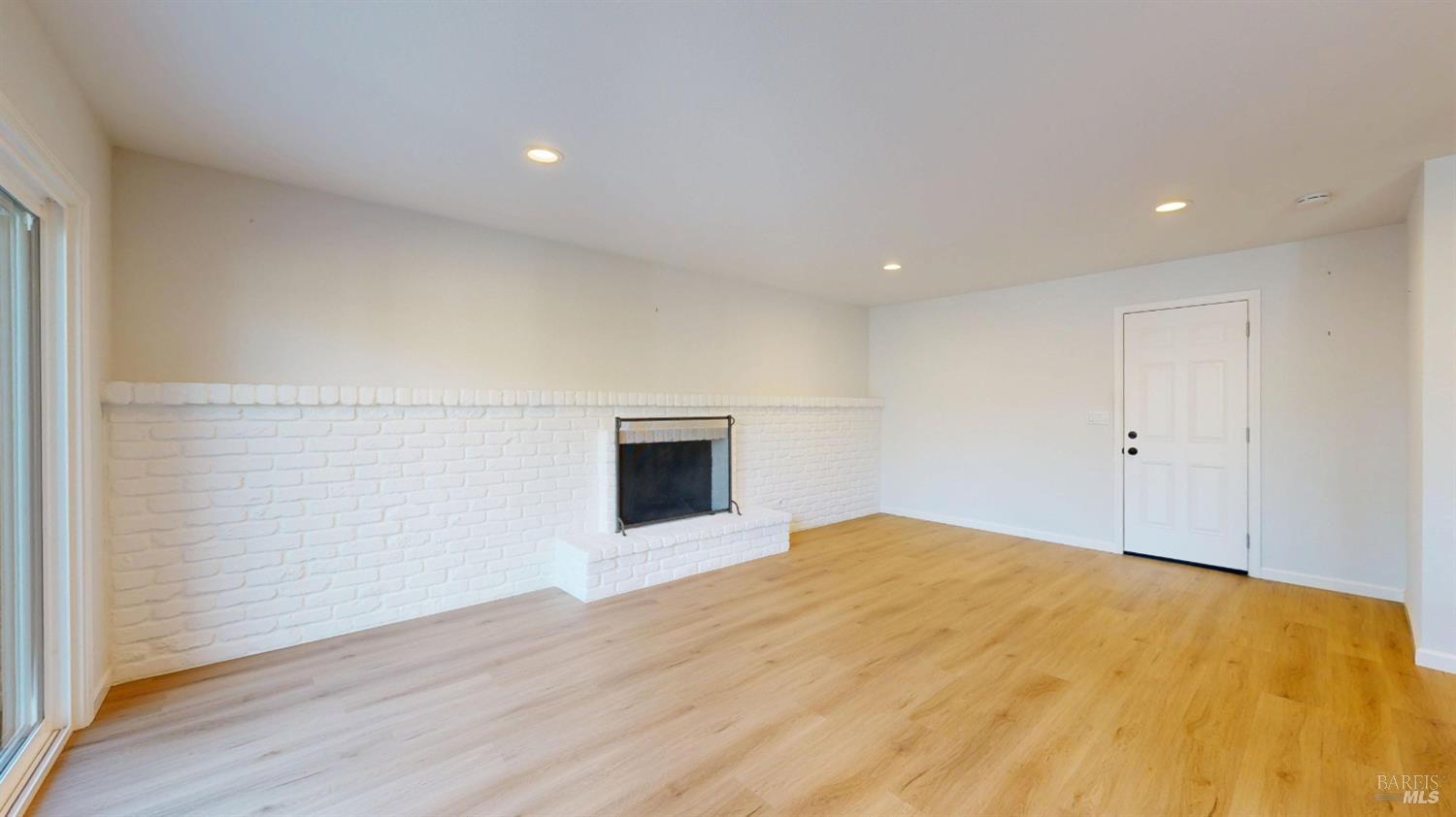 6086 Dinah Court Rohnert Park, CA 94928 - Photo 33 of 83